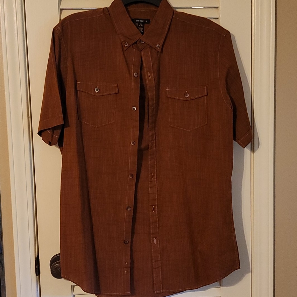 Like New Short sleeve button up, sz M